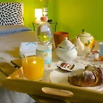 La Casa (Adults Only) 3*
