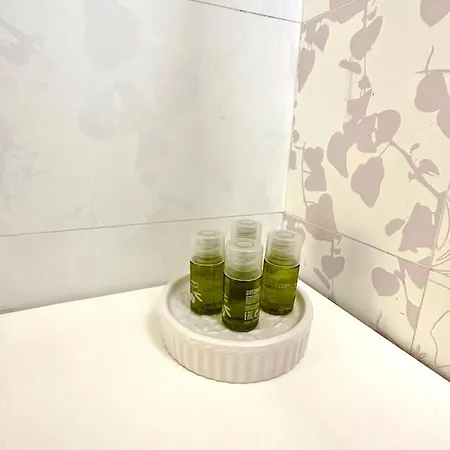 La Casa (adults Only) Bed & Breakfast 3*