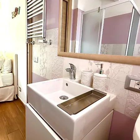 Bed and Breakfast La Casa (adults Only)