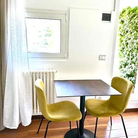 Bed & Breakfast La Casa (Adults Only)