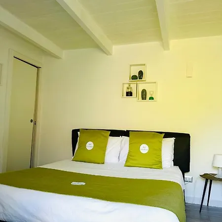 La Casa (Adults Only) Bed & Breakfast *