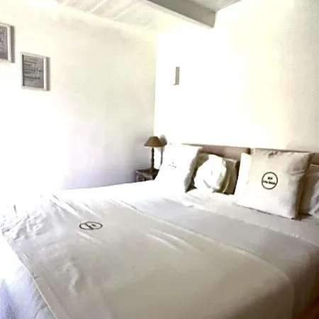 La Casa (adults Only) Bed and Breakfast Μπάρι
