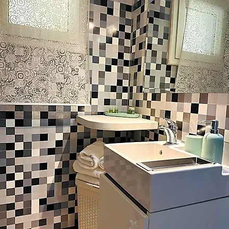 Bed and Breakfast La Casa (adults Only)