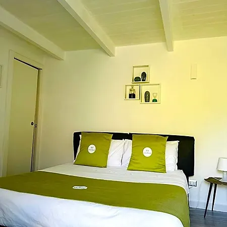 ベッド・アンド・ブレックファスト La Casa (adults Only) 3*