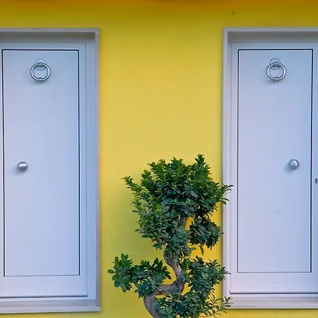 La Casa (adults Only) Bed and Breakfast Μπάρι