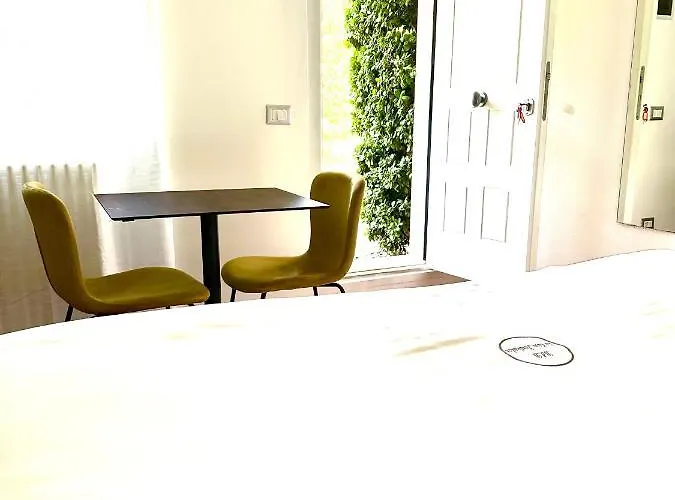 La Casa (adults Only) Oda ve Kahvaltı Bari